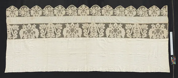 Cloth with Lace End