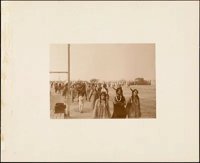 Plymouth Tercentenary Pageant, Indian men and women in procession