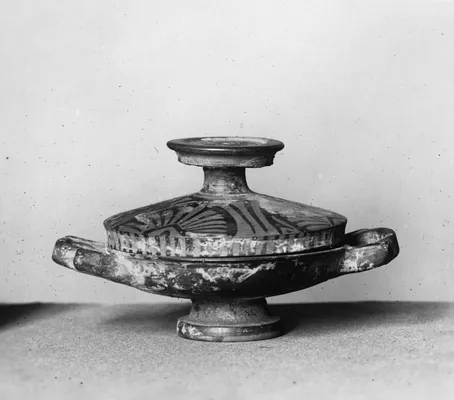 Lekanis with Lid