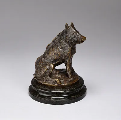 Seated Boar