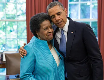 President Barack Obama and Myrlie Evers in the Oval Office