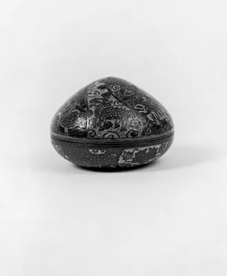 Small Box with Animals of the Four Directions