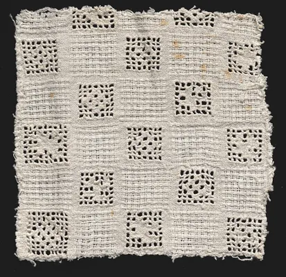Lace fragment