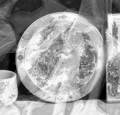Plate decorated with a Buddhist scene