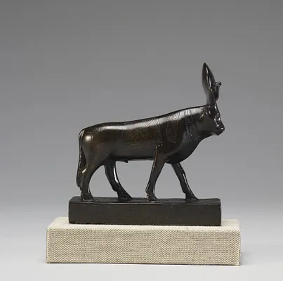 Figure of the Apis Bull