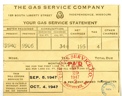 Bill from the Gas Service Company for Mrs. D. W. Wallace