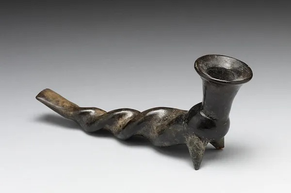 Tobacco Pipe