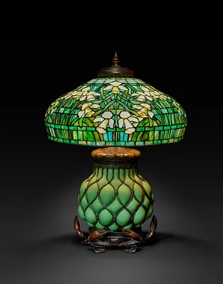 Daffodil Table Lamp