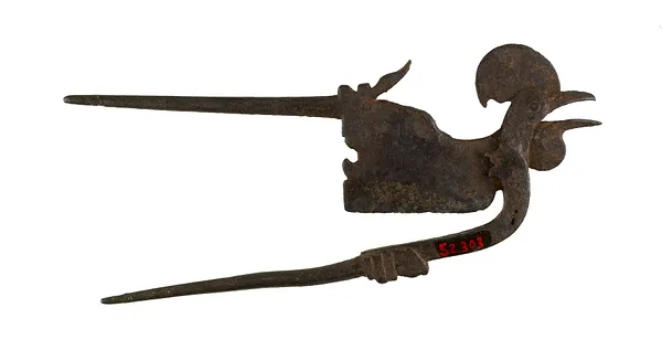 Betel Cutter in the Form of a Bird
