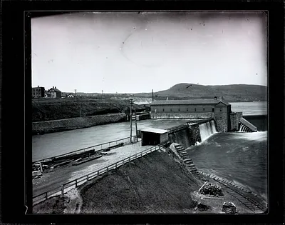 Holyoke dam gatehouse, first level canal, and spillway