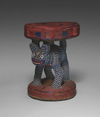 Prestige stool (Kuo fo)