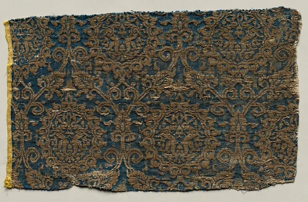 Lampas with hares in ogival pattern