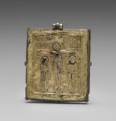Enkolpion with the Crucifixion (front) and Saints Theodore and George (back)
