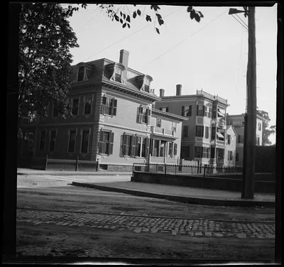 City street with row of houses