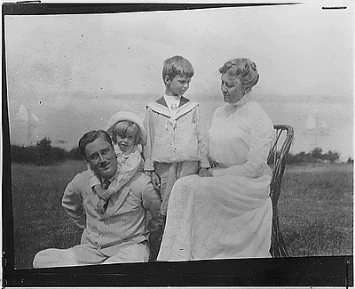 Eleanor Roosevelt, Elliott, James, and Sara Delano at Campobello