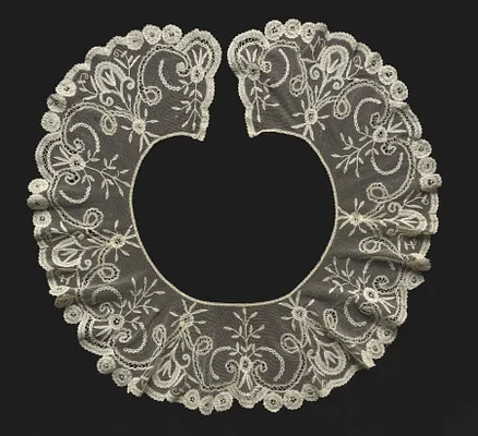 Lace Collar