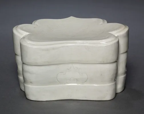 Cloud-Collar Pillow with Waves