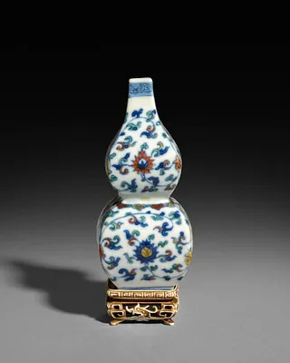 Square Double-Gourd Vase with Floral Scrolls
