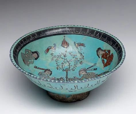 Bowl with Two Horsemen on Either Side of a Tree