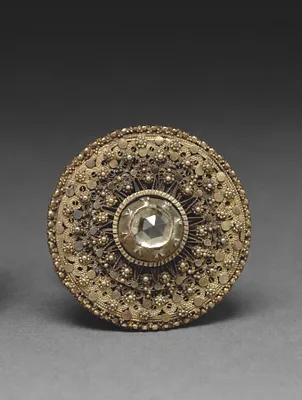 Earring