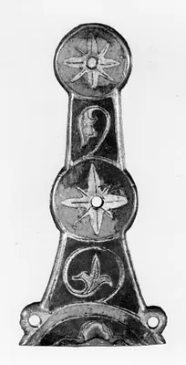 Enamelled Strap for a Box