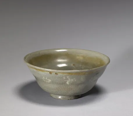 Tea Bowl with Slip-inlaid Decoration
