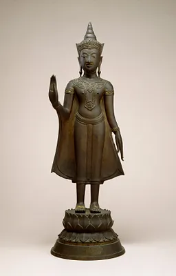 Buddha in Royal Attire