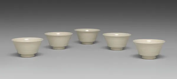 Teacups with Floral Band Motif