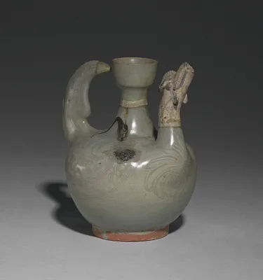 Pouring Vessel