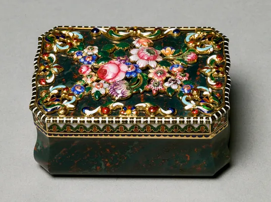 Snuff Box
