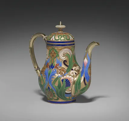 Covered Hot Water Pot