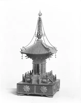 Pagoda Reliquary (""Sharito"")