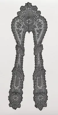 Lace Collar and Lappets