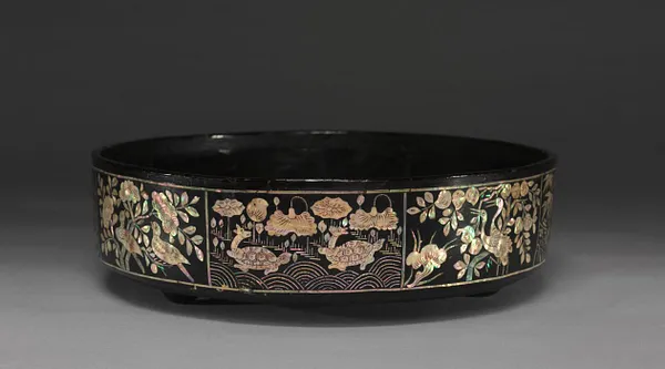 Tray for Sewing Tools with Mother-of-Pearl Inlay