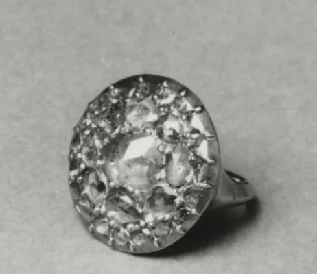 Ring with Cluster of Stones
