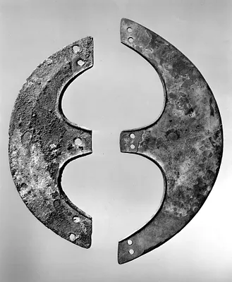 Axe head