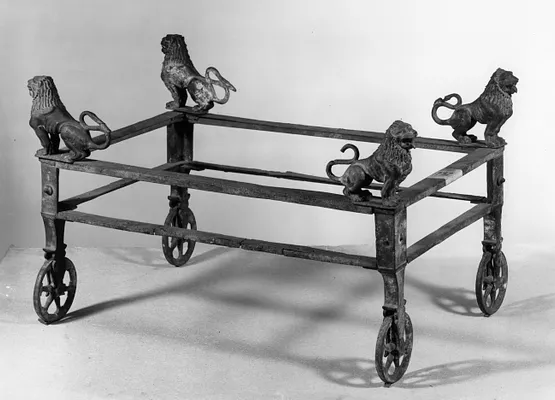 Rolling Table with Four Lions at the Corners