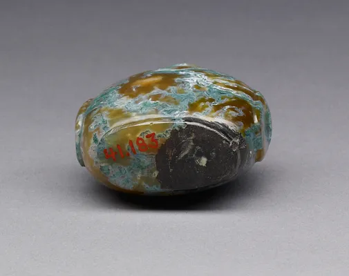 Natural Stone Snuff Bottle
