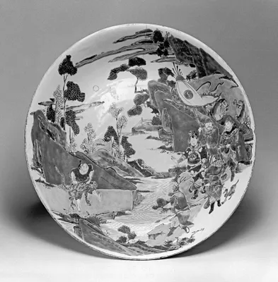 Dish with Scene of Warriors