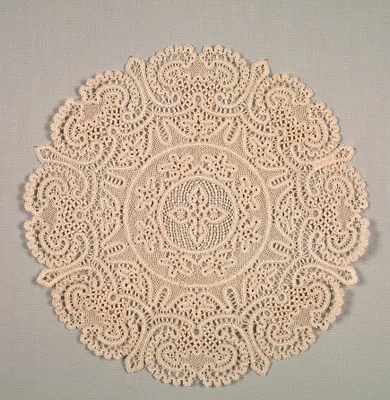 Lace Circle