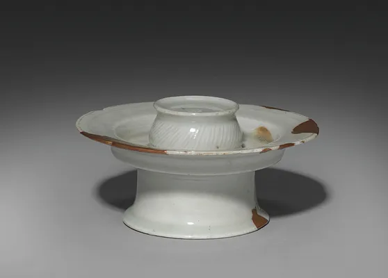 Cup and Stand (stand)