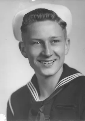 John Boehm going in to the Navy, 1945