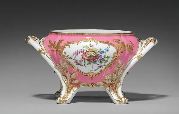 Tureen (2 of 2)