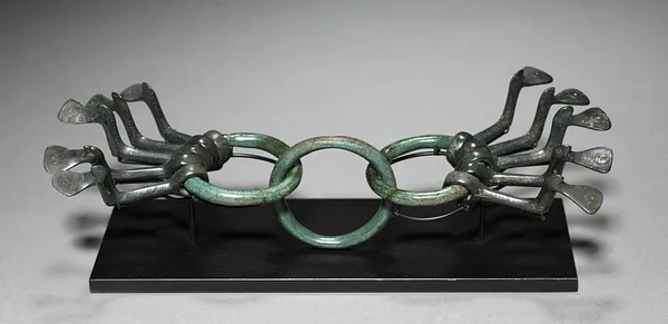 Cauldron Ornament