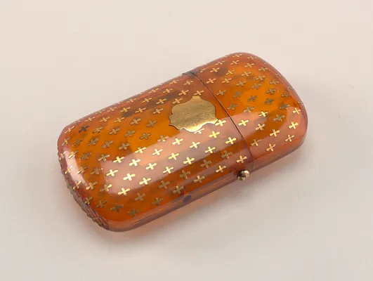 Tortoiseshell matchsafe