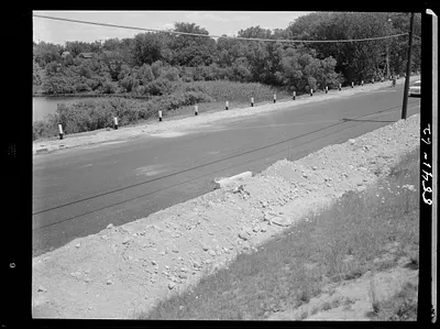 Road and shoulder