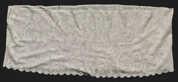 Lace Flounce