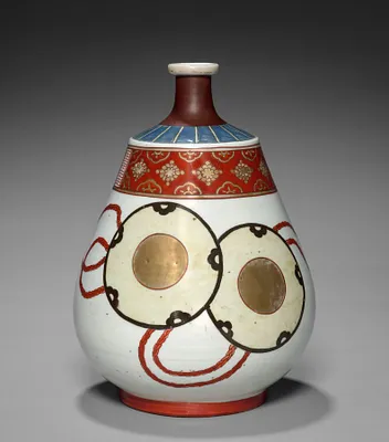 Bottle-Flask with Drums