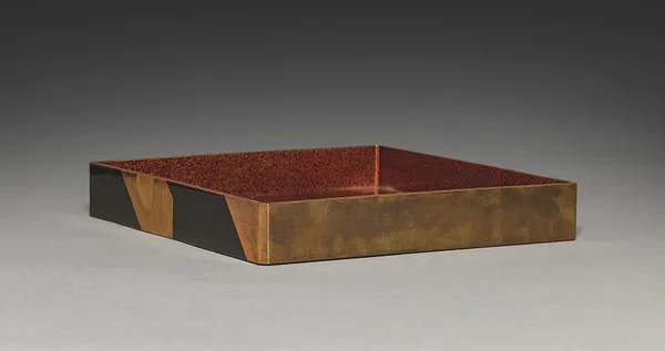 Writing Box with Spitting Courtesan