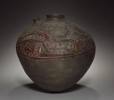 Vessel with Oculate Being